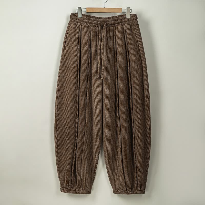 Buddha Stones Pantalones largos casuales de otoño/invierno estilo vintage con cordón ajustable, color liso, para hombre, estilo harem, con bolsillos. - Marrón silla de montar - US/UK/AU46, EU56 (5XL) - image 0
