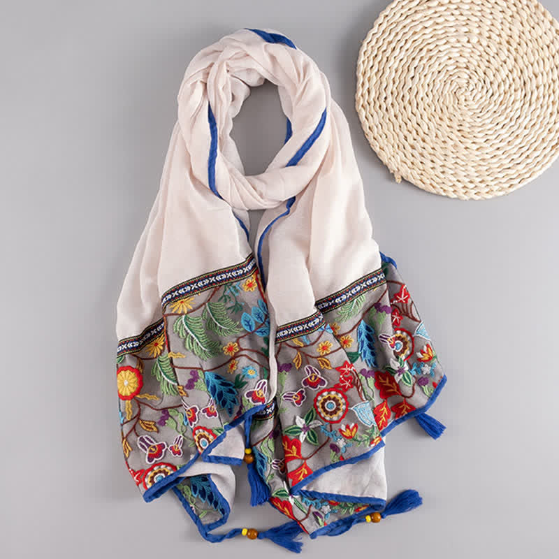 Buddha Stones Chal fino de mujer estilo bohemio con bordado floral y borlas, ideal para primavera y otoño. - Blanco - image 0