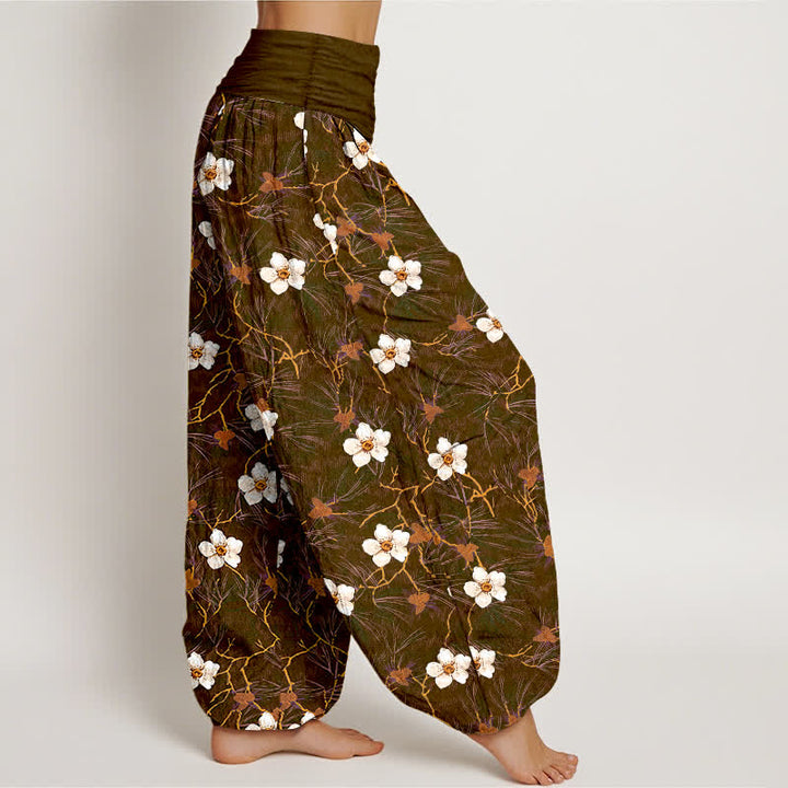 Buddha Stones Pantalones harem de mujer con cintura elástica y estampado floral en algodón blanco. - image 9