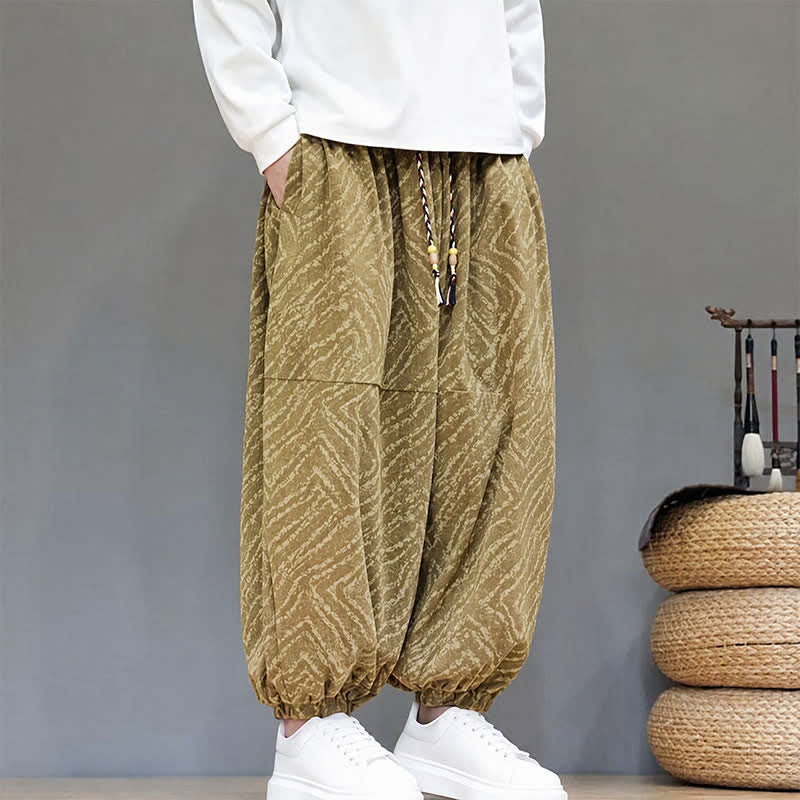 Buddha Stones Pantalones cortos de pana estilo boho con cordón ajustable y líneas abstractas para hombre, ideales para otoño e invierno. - image 5