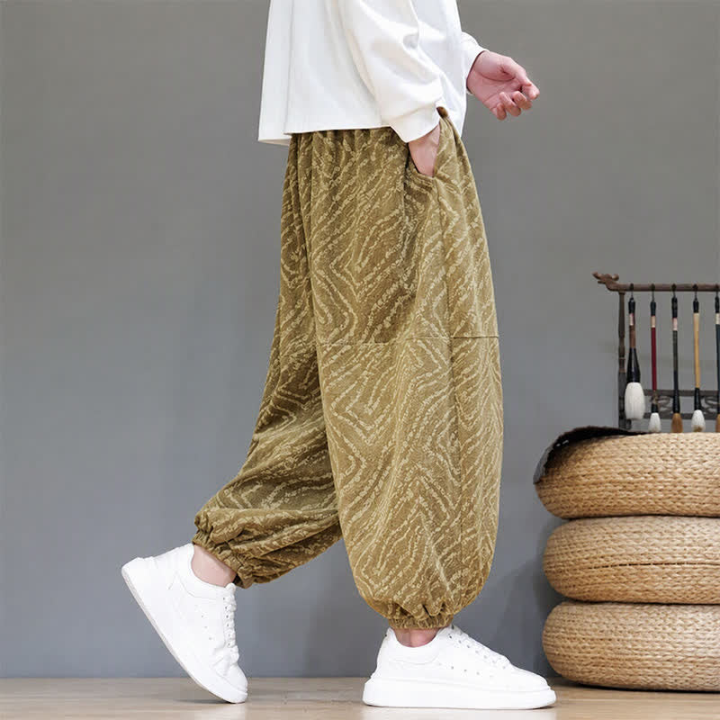 Buddha Stones Pantalones cortos de pana estilo boho con cordón ajustable y líneas abstractas para hombre, ideales para otoño e invierno. - image 4