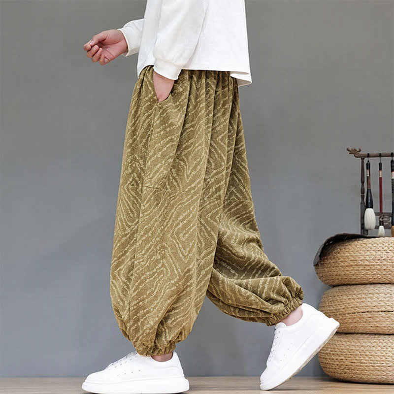 Buddha Stones Pantalones cortos de pana estilo boho con cordón ajustable y líneas abstractas para hombre, ideales para otoño e invierno. - image 3