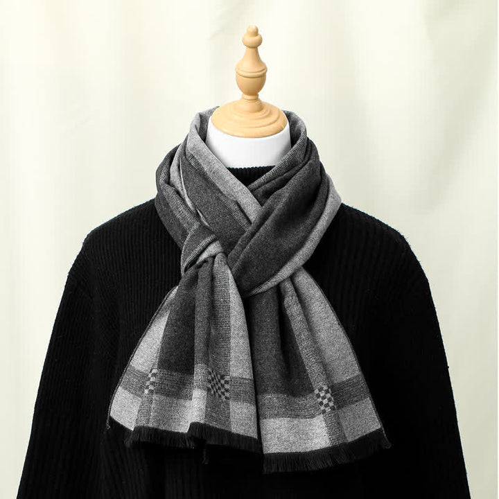 Buddha Stones Bufanda suave para hombre con flecos y estampado a cuadros vintage para otoño/invierno. - Gris - image 0