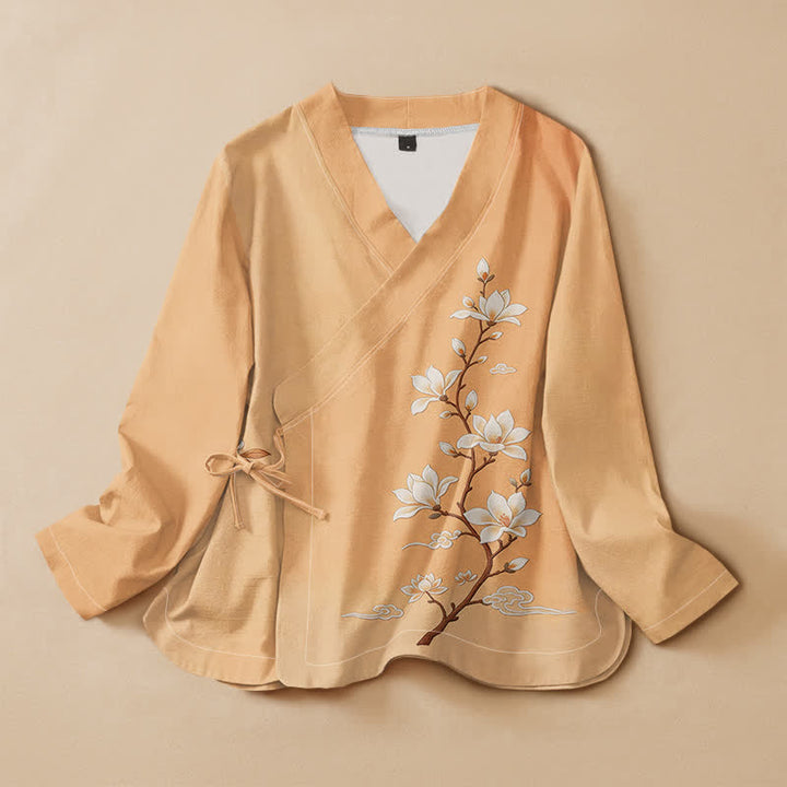 Buddha Stones Camisa kimono de manga larga para mujer, estilo hanfu, con cuello en V y cordones, de algodón, con estampado de ramas de magnolia en flor. - Blanco Navajo - US16，UK/AU20，EU48 (3XL) - image 0