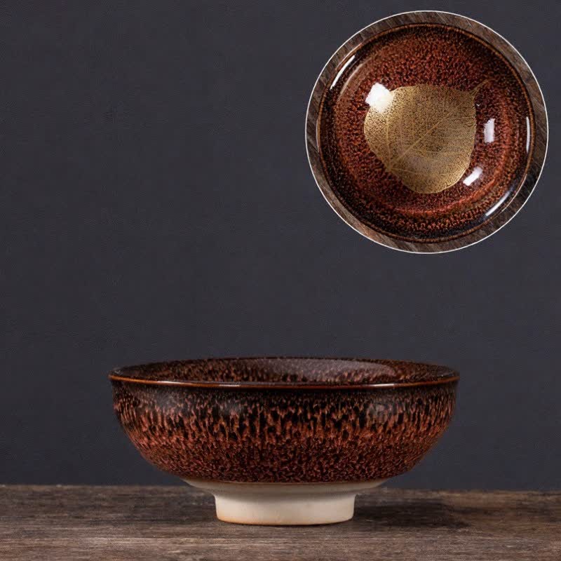 Buddha Stones Taza de té de cerámica con diseño de hoja de arce moteada oscura - Hoja marrón - image 1