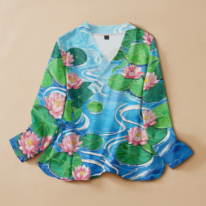 Buddha Stones Kimono de manga larga para mujer con cuello en V y cordones, estampado de hojas de loto en algodón estilo Hanfu. - Azul cielo profundo - US16，UK/AU20，EU48 (3XL) - image 0