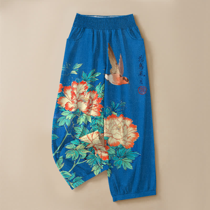 Buddha Stones Pantalones harem de algodón rojo con estampado de peonías y caligrafía, cintura elástica plisada para mujer y bolsillos. - image 3