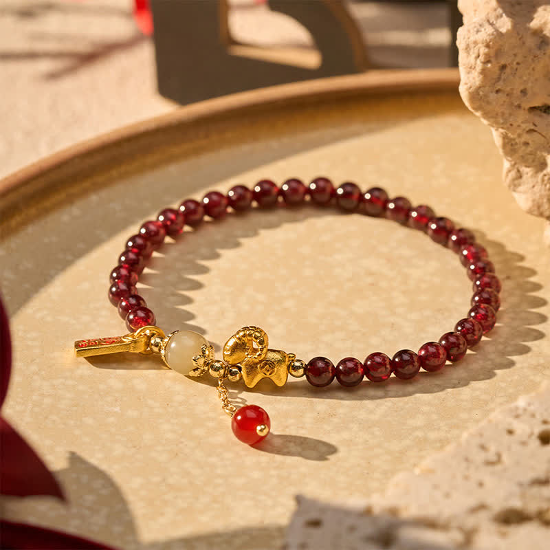 Buddha Stones Pulsera de protección con monedas de personajes de oveja linda y granate del año de la cabra, Granate, Cordero Fu - image 9