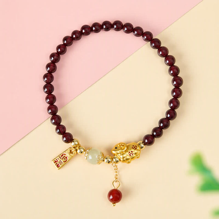 Buddha Stones Pulsera de protección con monedas de personajes de oveja linda y granate del año de la cabra, Granate, Cordero Fu - image 14