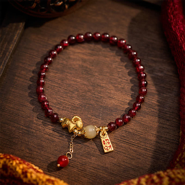 Buddha Stones Pulsera de protección con monedas de personajes de oveja linda y granate del año de la cabra, Granate, Cordero Fu - image 11
