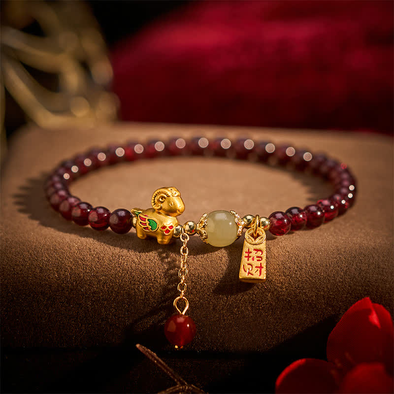 Buddha Stones Pulsera de protección con monedas de personajes de oveja linda y granate del año de la cabra, Granate, Cordero Fu - image 3