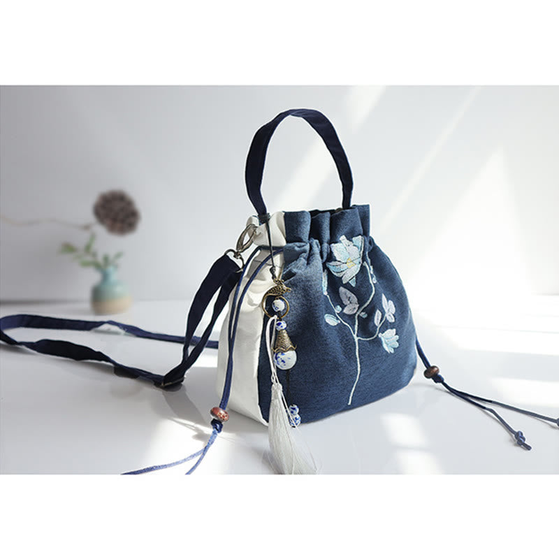 Bolso de hombro de lona con flores bordadas hechas a mano con Buddha Stones
