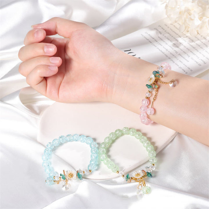 Pulsera de cuentas de cristal con dije de flor de diseño simple con Buddha Stones