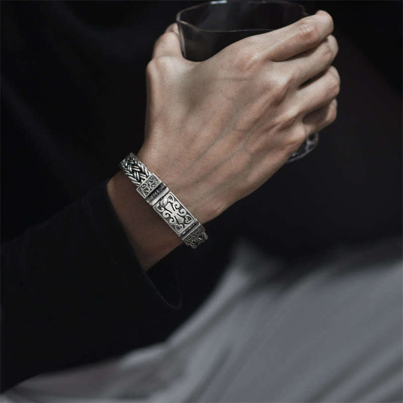 Pulsera de cadena curativa trenzada con patrón de tótem de vid retro con Buddha Stones