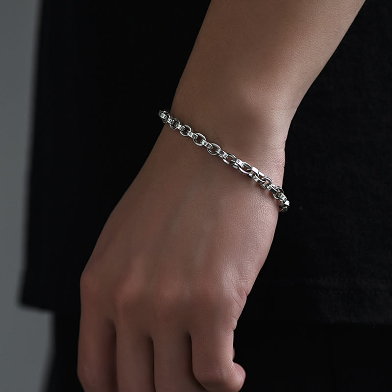Pulsera de metal creativa con diseño tallado de Om Mani Padme Hum de plata de ley 925 con Buddha Stones
