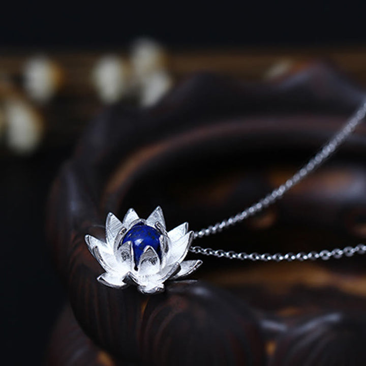 Collar con colgante de flor de loto y lapislázuli de lapislázuli en plata de ley 925 con Buddha Stones para el autocuidado. - image 8