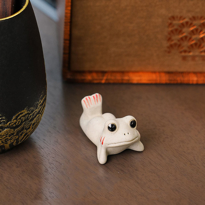 Buddha Stones Mini pequeña rana rezando cerámica riqueza prosperidad hogar té mascota estatuilla decoración