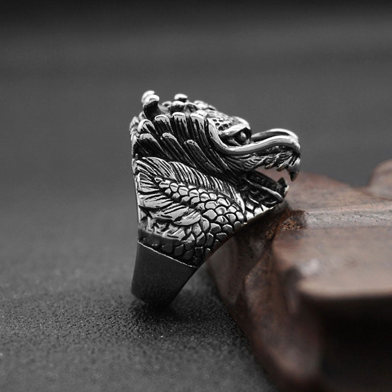 Anillo de acero de titanio Dragon Balance