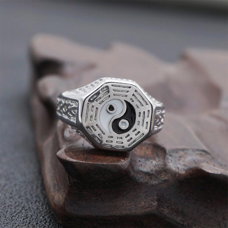 Anillo de la suerte de cobre con símbolo de Yin Yang