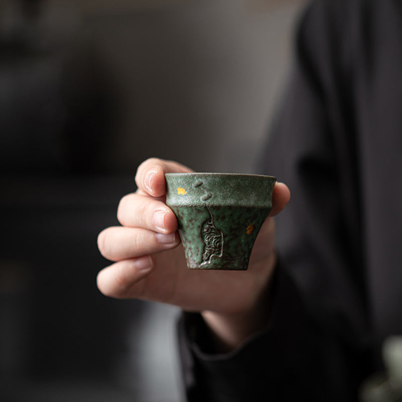 Taza de té de cerámica de estilo vintage pequeña con Buddha Stones, taza de té Kung Fu de 50ml