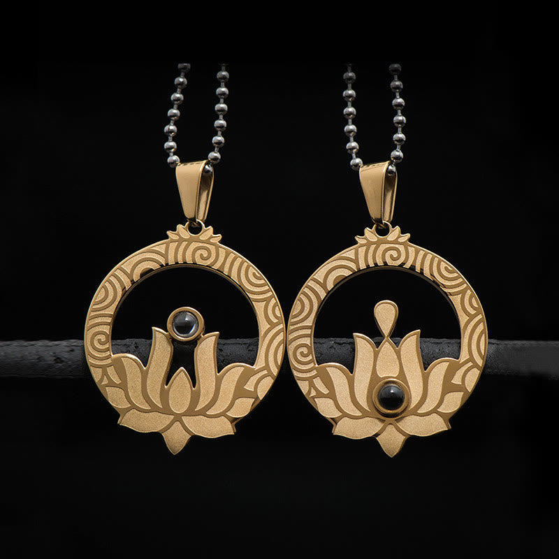 Buddha Stones loto titanio acero iluminación proyección Shurangama Mantra collar colgante