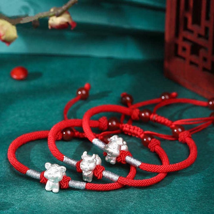 Pulsera de hilo rojo de la fuerza de la suerte del zodíaco chino de plata de ley 999 con Buddha Stones