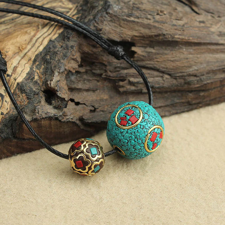 Colgante de collar de fuerza de protección de cuentas dobles de turquesa tibetana con Buddha Stones