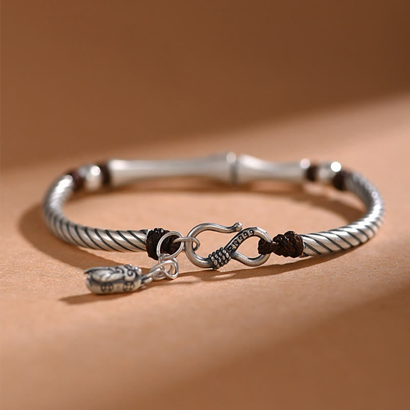 Pulsera de plata de ley 999 con diseño de bambú y suerte de cigarra