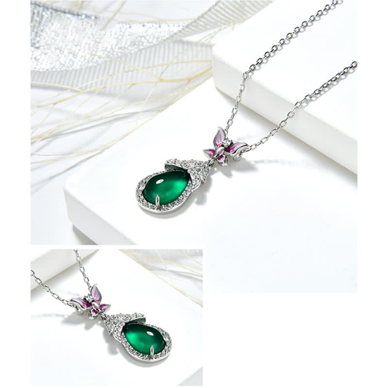Colgante de plata de ley 925 con circonita y mariposa de Calcedonia Verde
