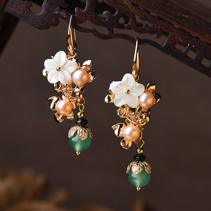 Pendientes colgantes con cuentas de aventurina verde, perla y flor de piedra Tridacna chapada en oro de 14 quilates con Buddha Stones - Flor de piedra Tridacna blanca, perla verde, cuenta - image 7