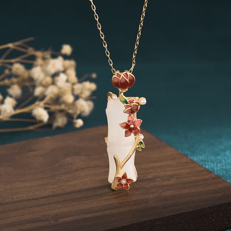 Colgante de collar de protección de la suerte con flores de loto de bambú de jade blanco de Buddha Stones - image 1