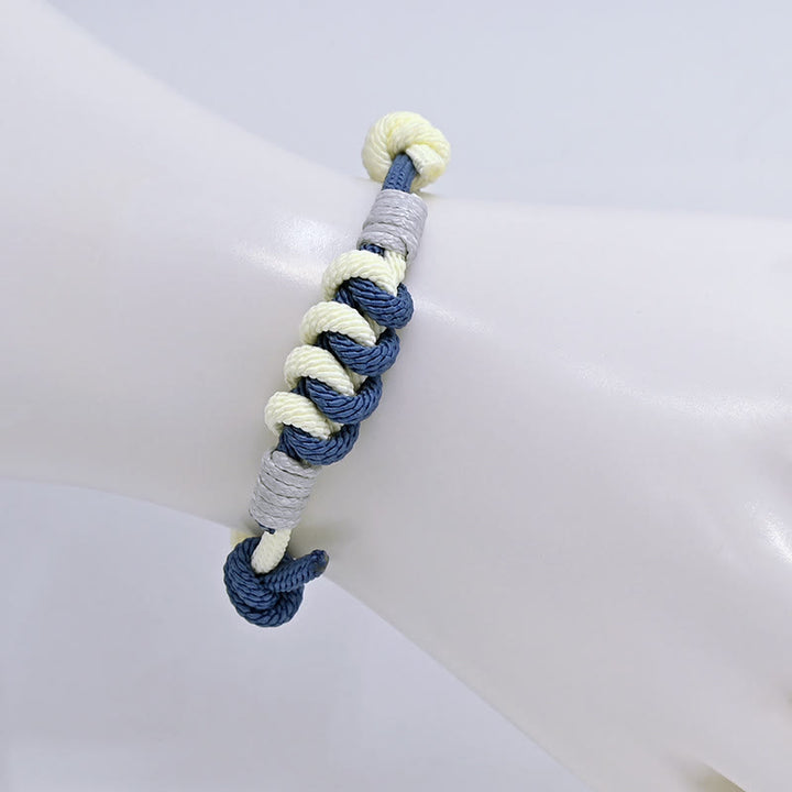 Pulsera de hilo trenzado con fuerza de nudo King Kong de diseño simple con Buddha Stones