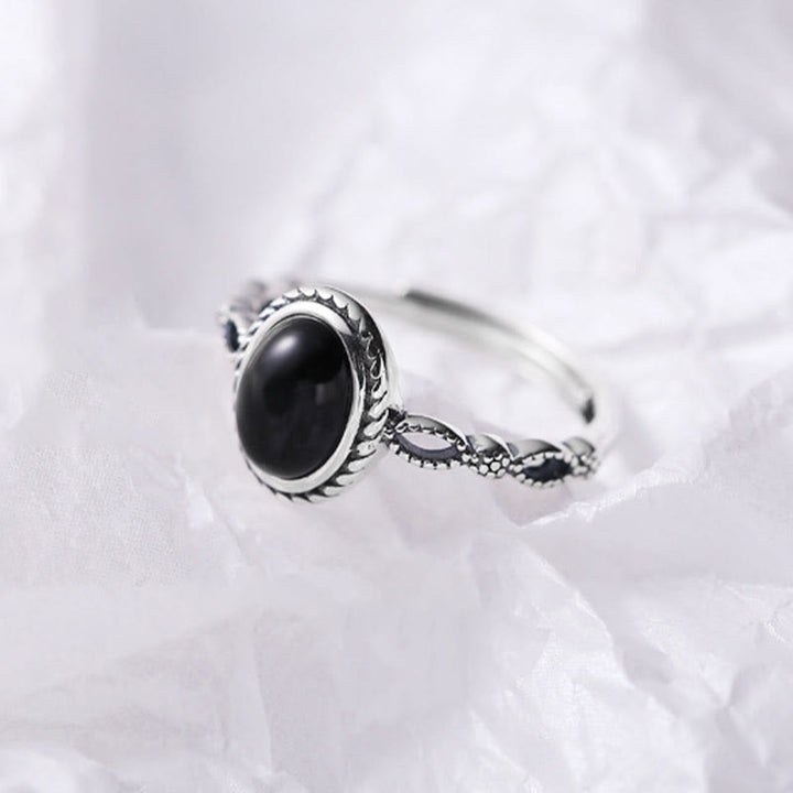 Anillo de la fortuna de ónix negro de plata de ley 925 con Buddha Stones