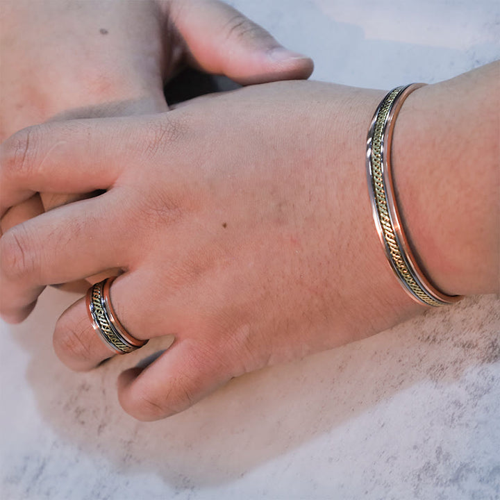 Brazalete ajustable con equilibrio de cobre magnético de Buddha Stones