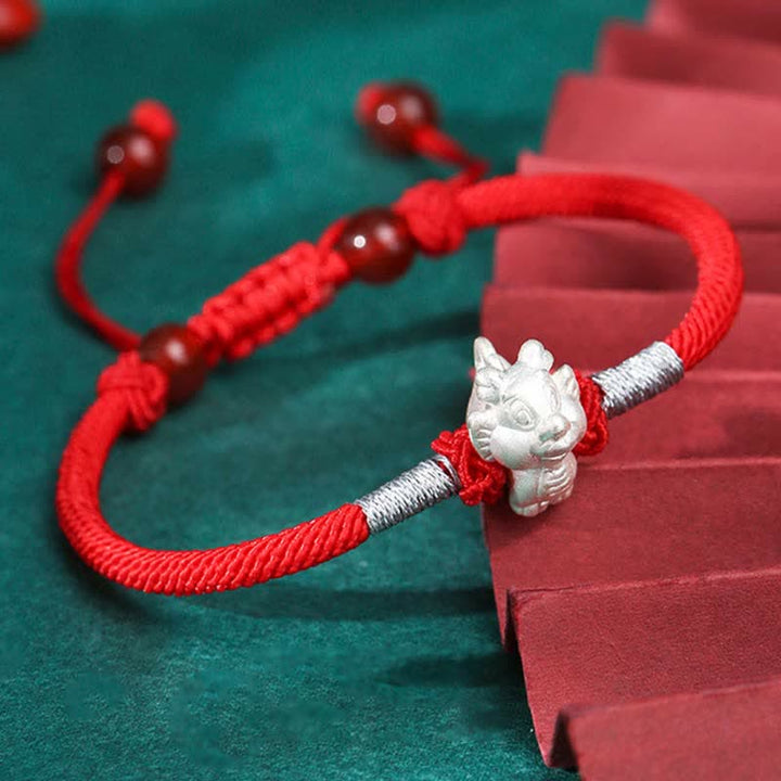 Pulsera de hilo rojo de la fuerza de la suerte del zodíaco chino de plata de ley 999 con Buddha Stones