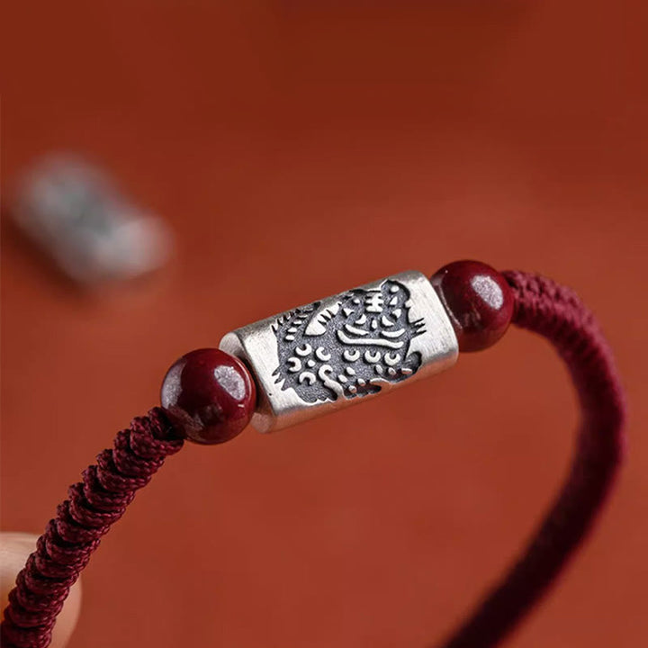 Pulsera de hilo de cinabrio del zodíaco chino de plata de ley 925 con Buddha Stones