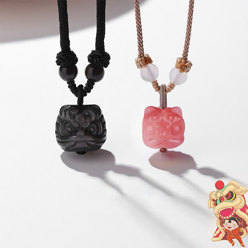 Collar con colgante de protección de León danzante de ágata roja obsidiana con brillo de plata Natural con Buddha Stones