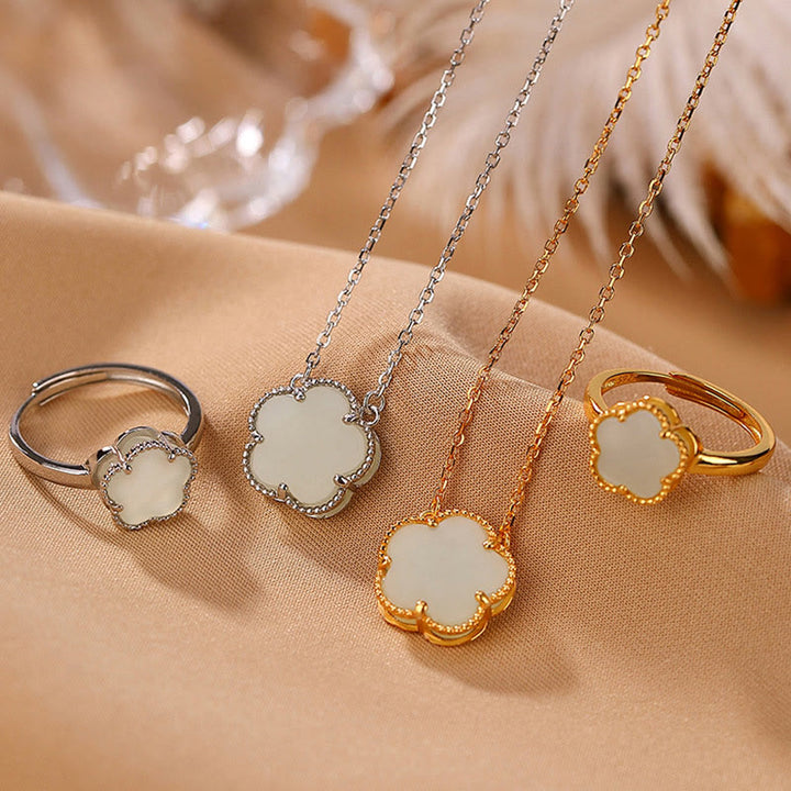 Juego de anillos y collar con colgante de flor de jade hetiano natural chapado en plata de ley 925 con Buddha Stones