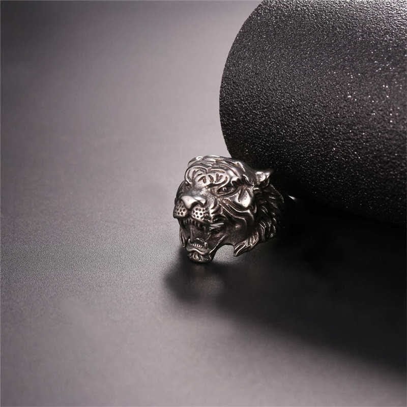 Anillo de motociclista Punk Rock con equilibrio de acero titanio y cabeza de tigre Animal para hombre