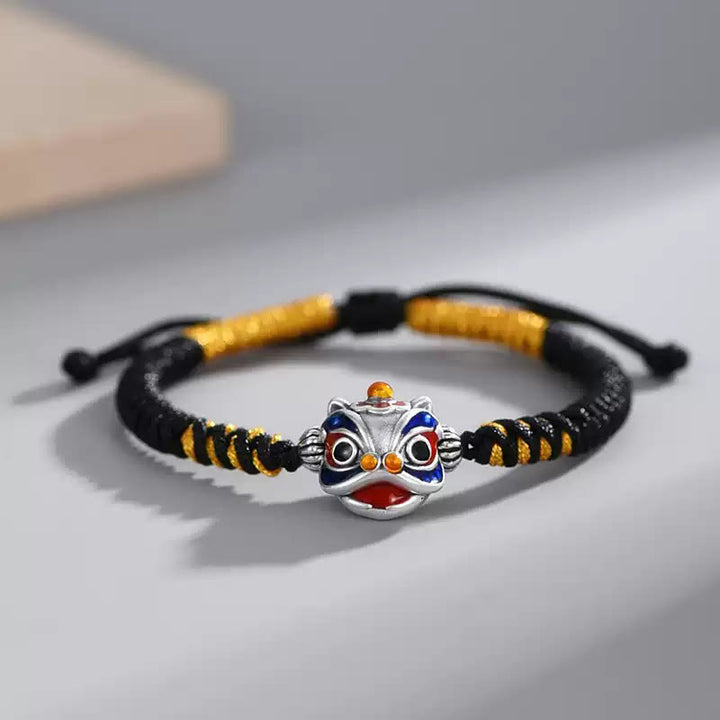 Pulsera de hilo trenzado de la suerte del león danzante hecho a mano con Buddha Stones