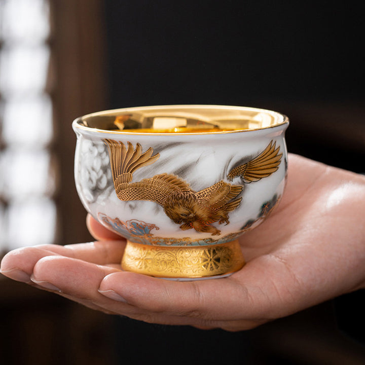 Taza de té de cerámica dorada con Buddha Stones, águila dorada, dragón auspicioso, sol, olas del océano, taza de té de Kung Fu