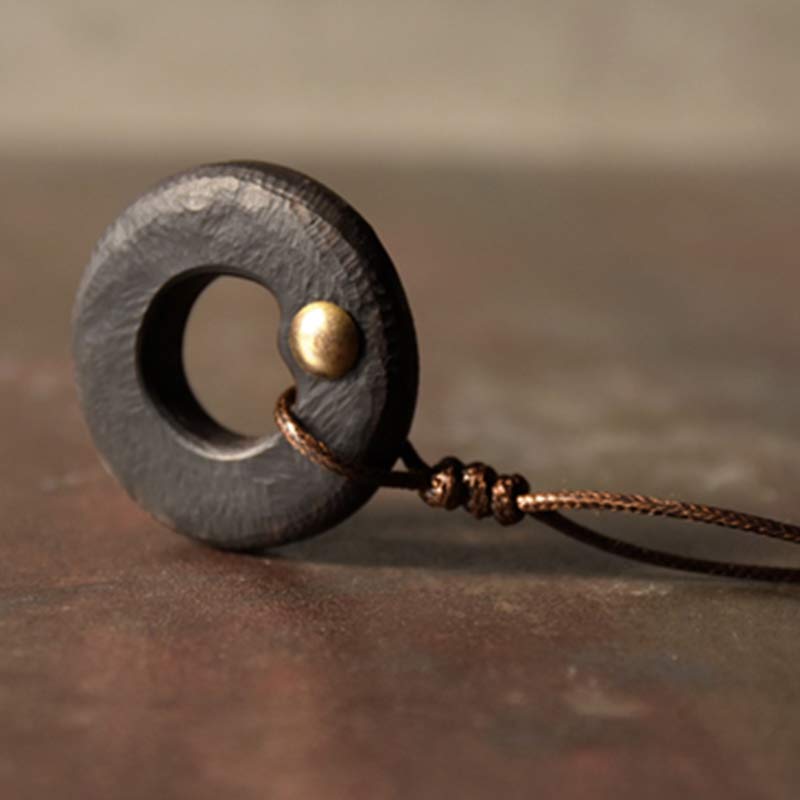 Collar con colgante de madera de ébano con círculo zen y Buddha Stones - image 12