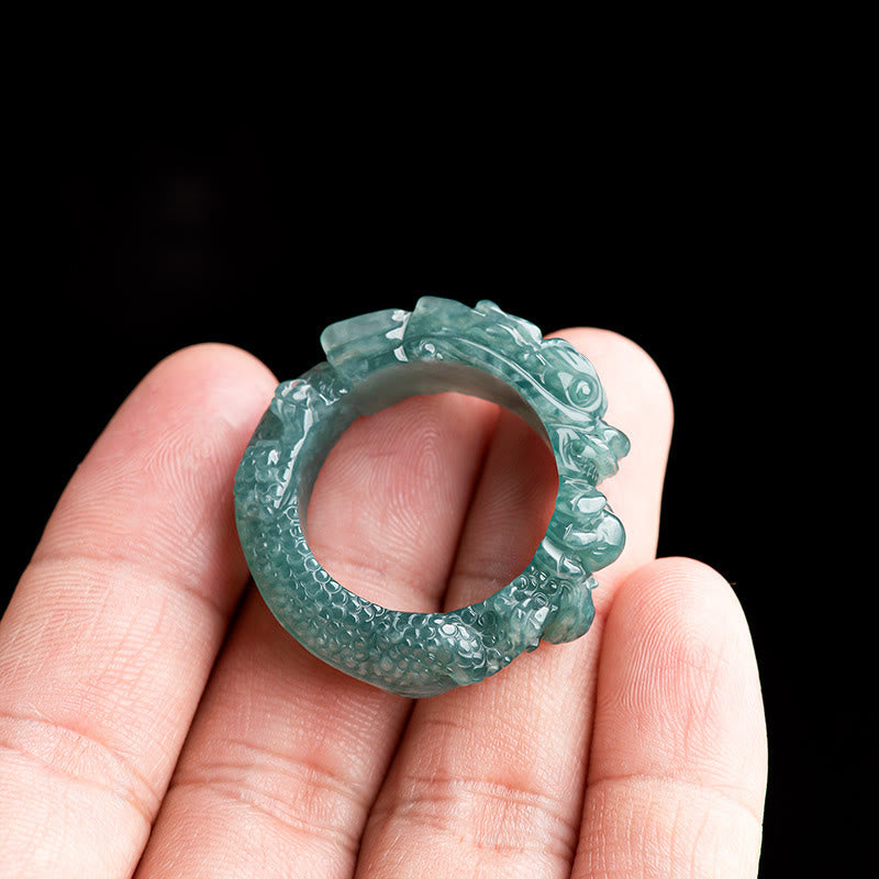 Anillo de éxito con dragón de jade natural de Buddha Stones