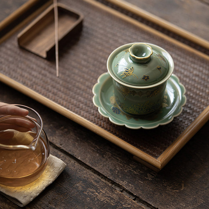 Buddha Stones de porcelana verde, mariposa, flor, salmón, pescado, cerámica, Gaiwan Sancai, taza de té de Kung Fu y platillo con tapa