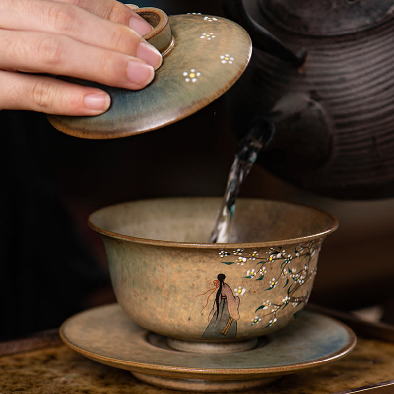 Buddha Stones Jingdezhen Pintado A Mano Ru Horno Porcelana Hanfu Niña Flor Cerámica Gaiwan Sancai Taza De Té Kung Fu Taza De Té Y Platillo Con Tapa