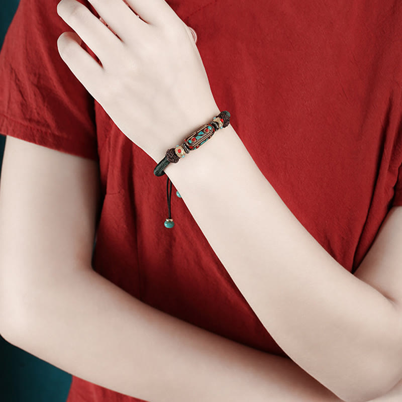 Pulsera trenzada de fuerza Om Mani Padme Hum de turquesa tibetana hecha a mano con Buddha Stones