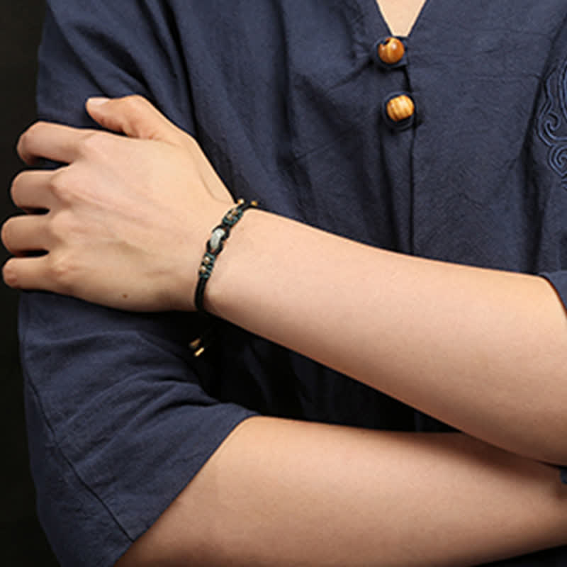 Pulsera de hilo de riqueza de abundancia de jade con hebilla de paz redonda con Buddha Stones