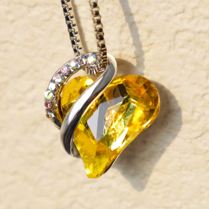 Colgante de collar de energía curativa con piedra natal de corazón de amor de Buddha Stones