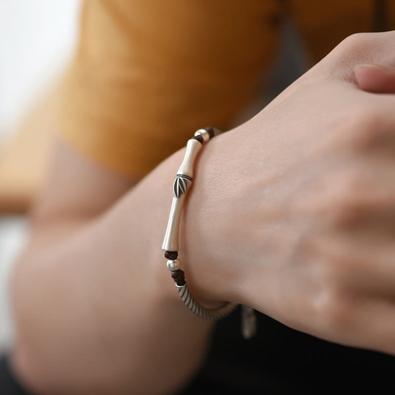 Pulsera de plata de ley 999 con diseño de bambú y suerte de cigarra