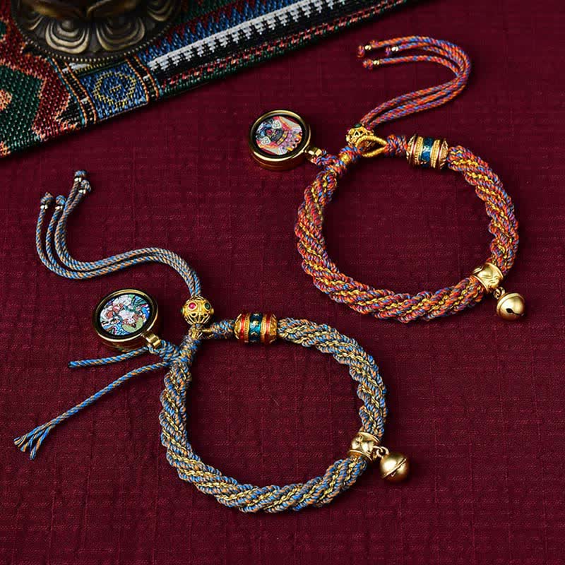 Pulsera de cuerda trenzada con dije de campana y rueda de oración Thangka de protección de la suerte hecha a mano tibetana